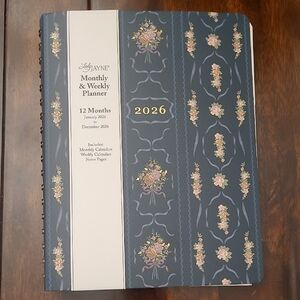 NWT Floral 2026 Planner